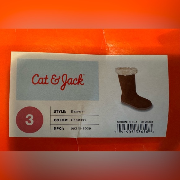 Cat & Jack Girl's Kameryn Faux Fur Shearling Boots - Picture 2 of 3